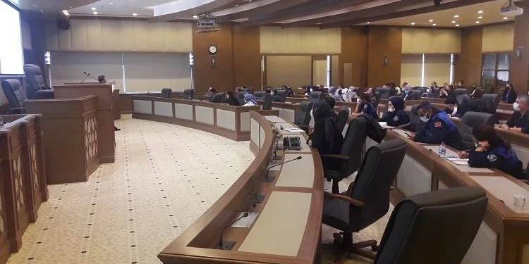 Bursa Büyükşehir’de imar mevzuatı eğitimi