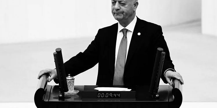 AK Parti Milletvekili İsmail Uçma hayatını kaybetti