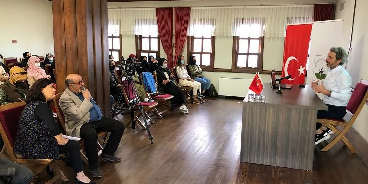 Yunus Emre Dostları Şadırvanlı Han’da buluştu