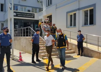 Bursa’daki cinayette baba ve oğlu birbirini suçladı