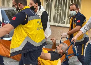 Bursa’da aynı evde kaldığı eniştesini bıçakladı