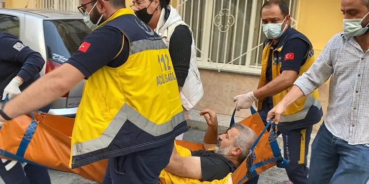 Bursa’da aynı evde kaldığı eniştesini bıçakladı