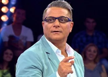 Mehmet Ali Erbil kamuoyundan özür diledi: Bundan sonra sosyal medyada yürümeyeceğim