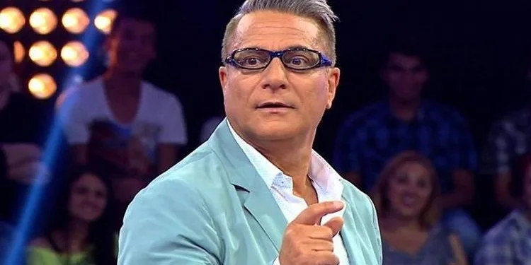 Mehmet Ali Erbil kamuoyundan özür diledi: Bundan sonra sosyal medyada yürümeyeceğim