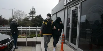 Masaj salonlarına fuhuş operasyonu: 9 kişi tutuklandı