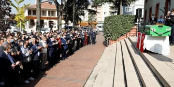 Vefat eden belediye personeli için tören düzenlendi