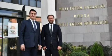Başkan Dündar’dan İl Milli Eğitim Müdürü Gür’e hayırlı olsun ziyareti