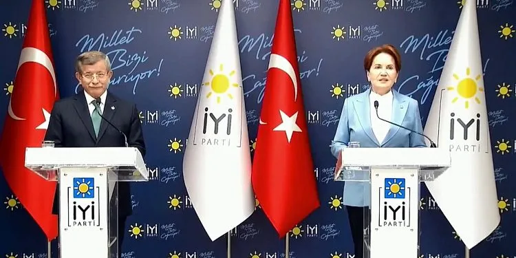 Davutoğlu’ndan Akşener’e ziyaret