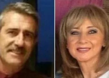 Karı-koca evlerinde bıçaklanarak öldürüldü