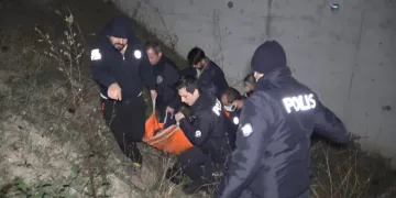 Bursa’da yaşlı adam uçurumda yaralı bulundu