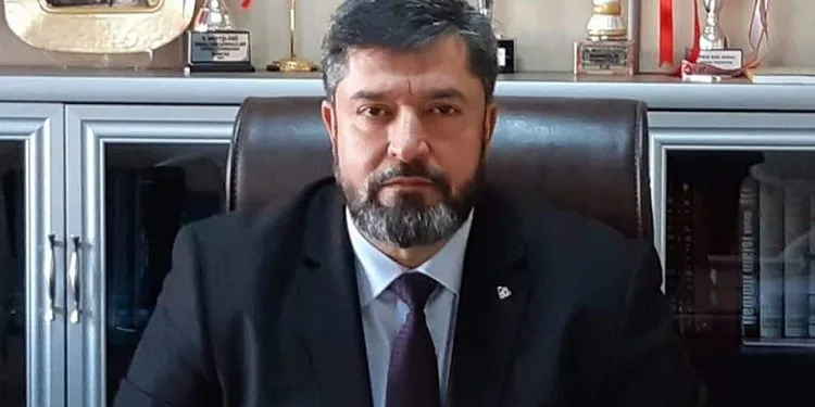 Aşı yaptırmayan müftü virüsten öldü