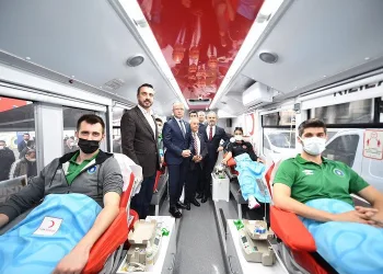 Bursa Büyükşehir’den Kızılay’a anlamlı bağış