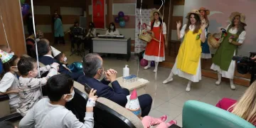 Bursa’da lösemili çocuklar için tiyatro etkinliği