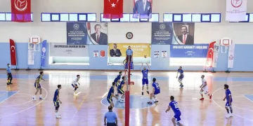 Filenin efelerinden muhteşem başlangıç