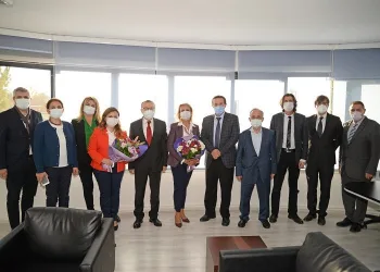 Dekanlıklarda yeni dönem tayinler tamamlandı