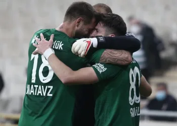 Bursaspor 3 maçta 9 puan aldı