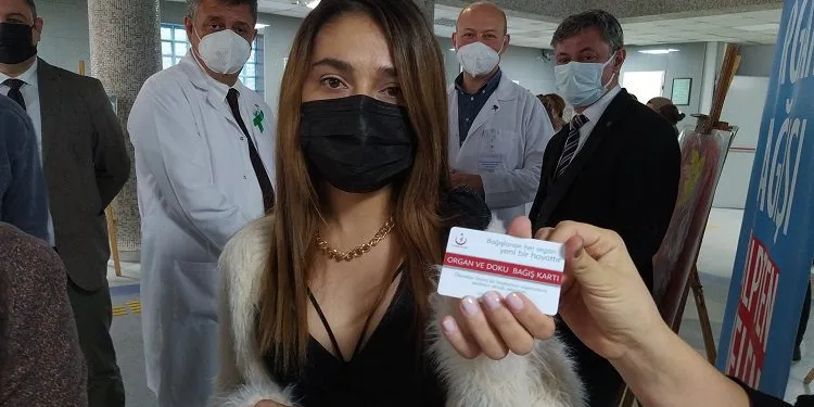 Nakille hayata bağlanan öğretmen organlarını bağışladı