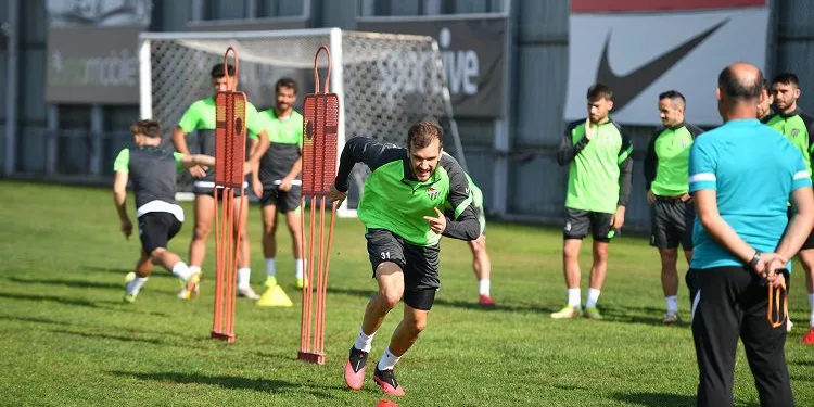Bursaspor’da Kocaelispor maçı hazırlıkları tamamlandı