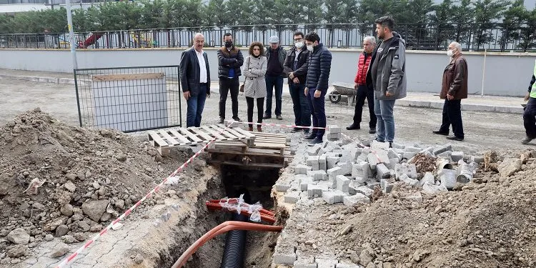 Bursa Mudanya Belediyesi yol çalışmalarını sürdürüyor