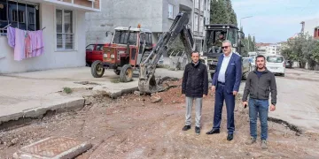 Bursa Karacabey’de altyapı çalışmaları devam ediyor