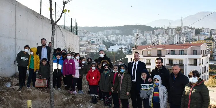 Kestel’de 2021 yılında 2 bin 480 fidan toprakla buluştu