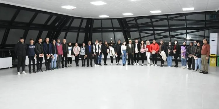 Bursa Yenişehir’de bütün tesisler gençlere ücretsiz