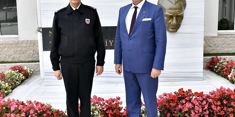 Başkan Dündar’dan Tuğgeneral Yalçınkaya’ya ziyaret