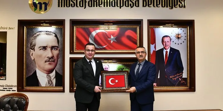 Başkan Kanar ve belediye personelinden duygulandıran jest