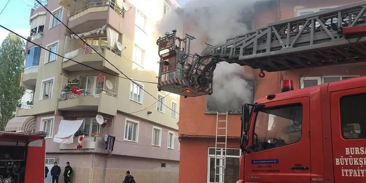 Bursa’da çıkan yangın korkuttu