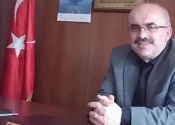 Bursa’da okul müdürü virüse yenik düştü