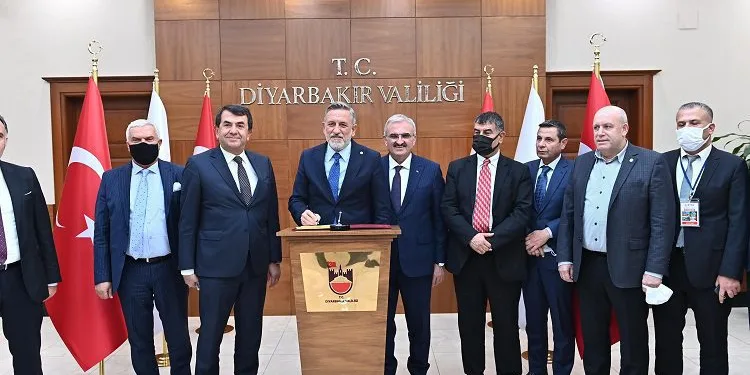 Bursa iş dünyası temsilcileri Diyarbakır’da