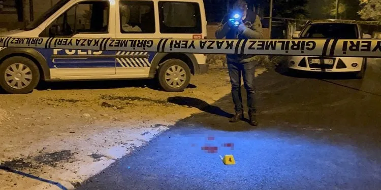 Bursa’da doktor, evine giren hırsız tarafından vuruldu