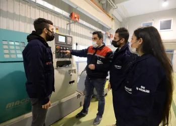 BUTGEM kursiyerleri mezun olmadan iş sahibi oluyor