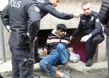 Bursa’da polis, ayağından vurarak etkisiz hale getirdi