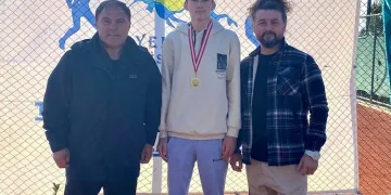 Osmangazili sporcudan altın madalya