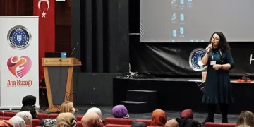 Ana Kucağı’nda ara tatil eğitim seminerleri