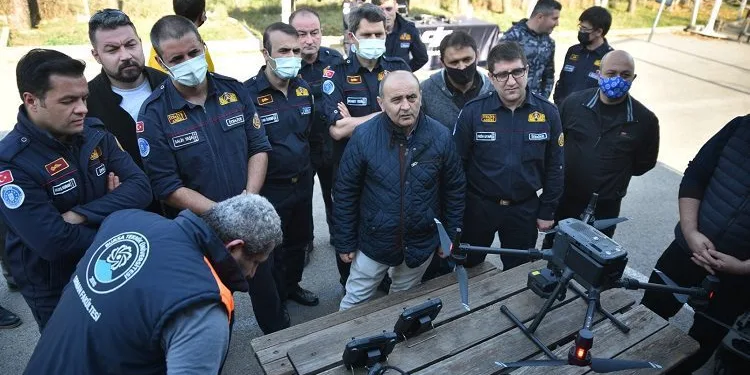 Bursa itfaiye personeline İHA eğitimi
