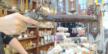 Osmanlı’dan kalma silah Bursa’da alıcısını bekliyor