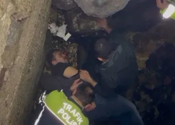 Bursa’da önce dövdüler sonra denize attılar