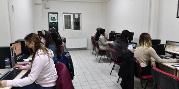 OSMEK’te bilgisayar kursuna yoğun ilgi