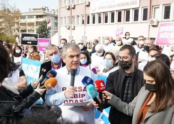 TTB’nin başlattığı ‘Beyaz Yürüyüş’ Bursa’da
