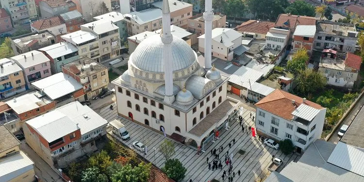 Panayır Mahallesi ‘Yeni Cami’ ibadete açıldı