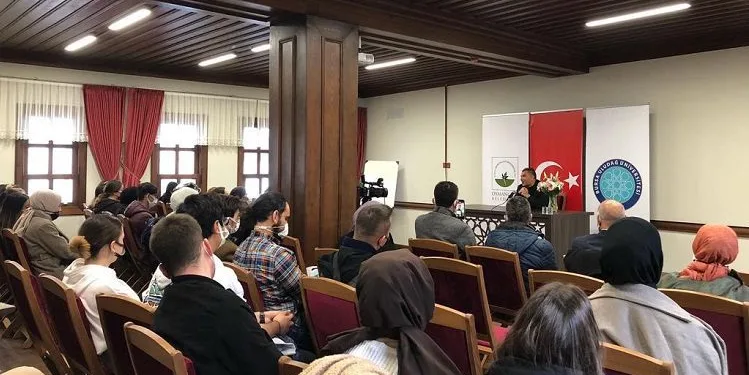 Şadırvanlı Han’da Dil ve Edebiyat Söyleşileri