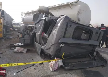 Kum fırtınası sonrası zincirleme kaza
