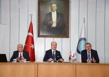 YÖK Başkanı Bursa’da akademisyenlerle buluştu