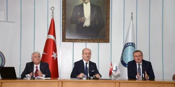 YÖK Başkanı Bursa’da akademisyenlerle buluştu