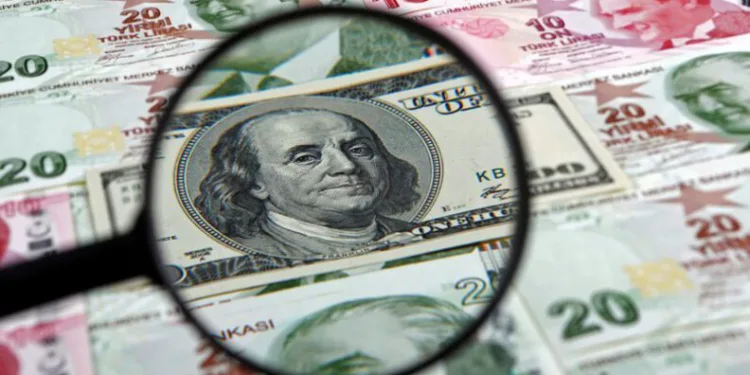 Dolar 12,49’la tarihi zirvesini gördü