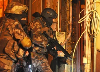 Bursa merkezli 6 ilde FETÖ operasyonu