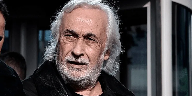Müjdat Gezen’in hayatı kitap oldu