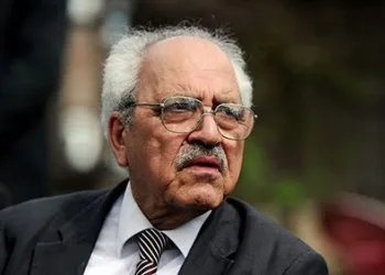 Şair Sezai Karakoç hayatını kaybetti